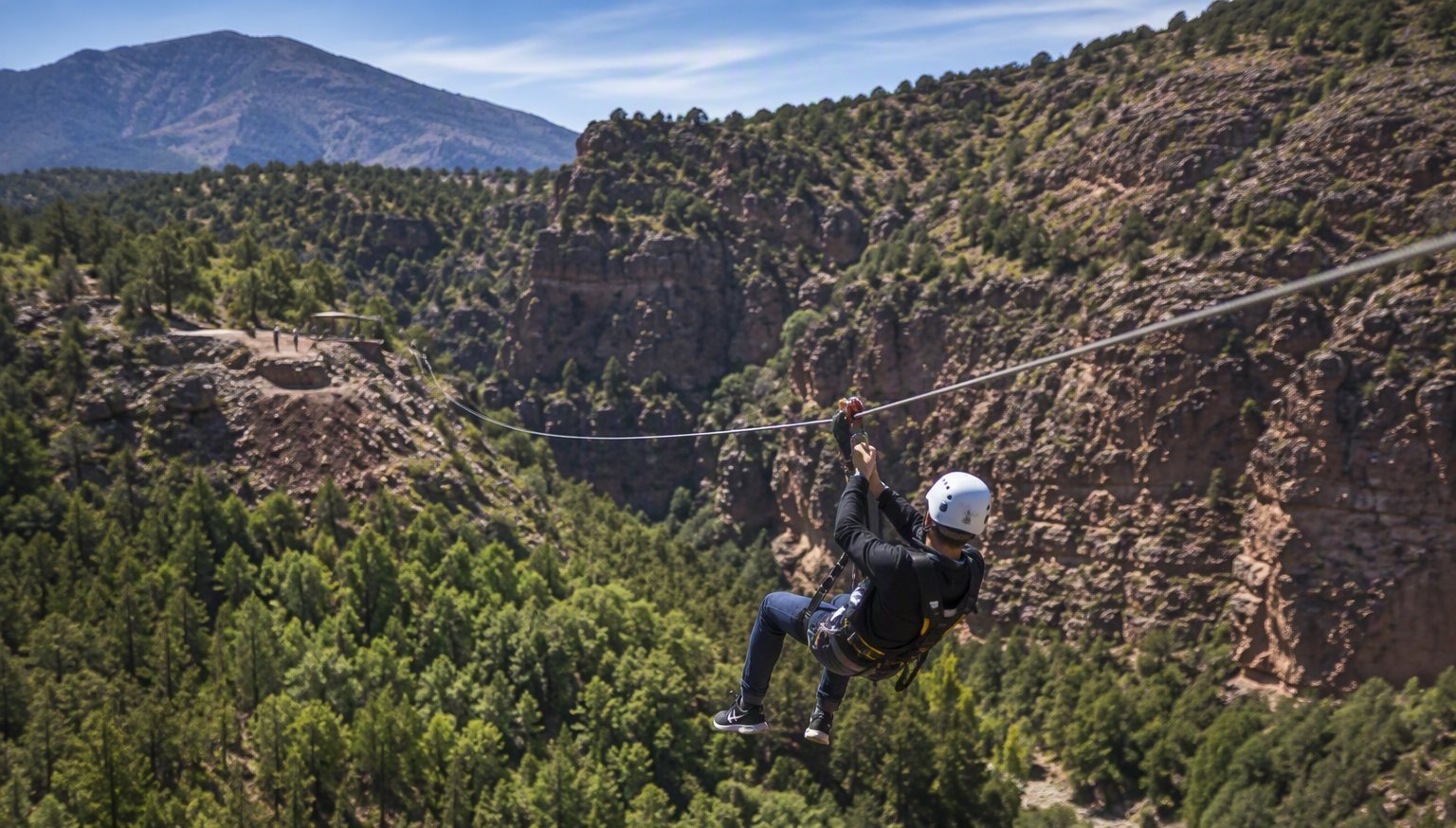 Zipline e parapendio sull'Atlante